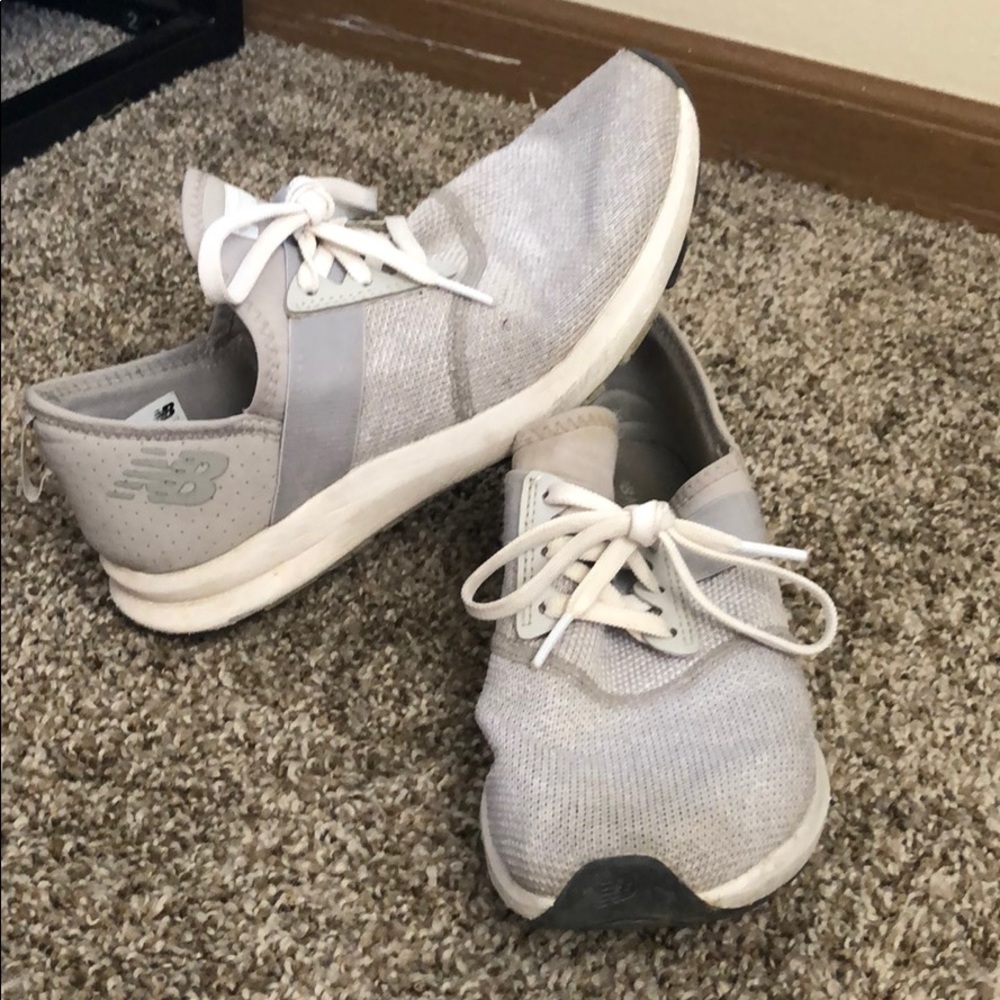 Women’s size 8 running shoes new balance